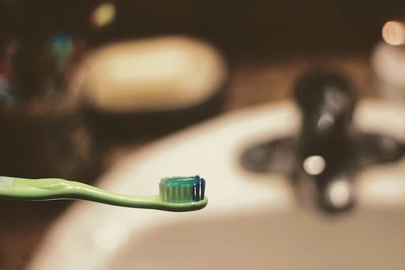 Toothbrush Bristle Discoloration