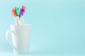 better for cleaning hard or soft bristled toothbrush