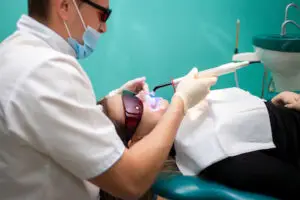whitening procedure can yellow teeth become white