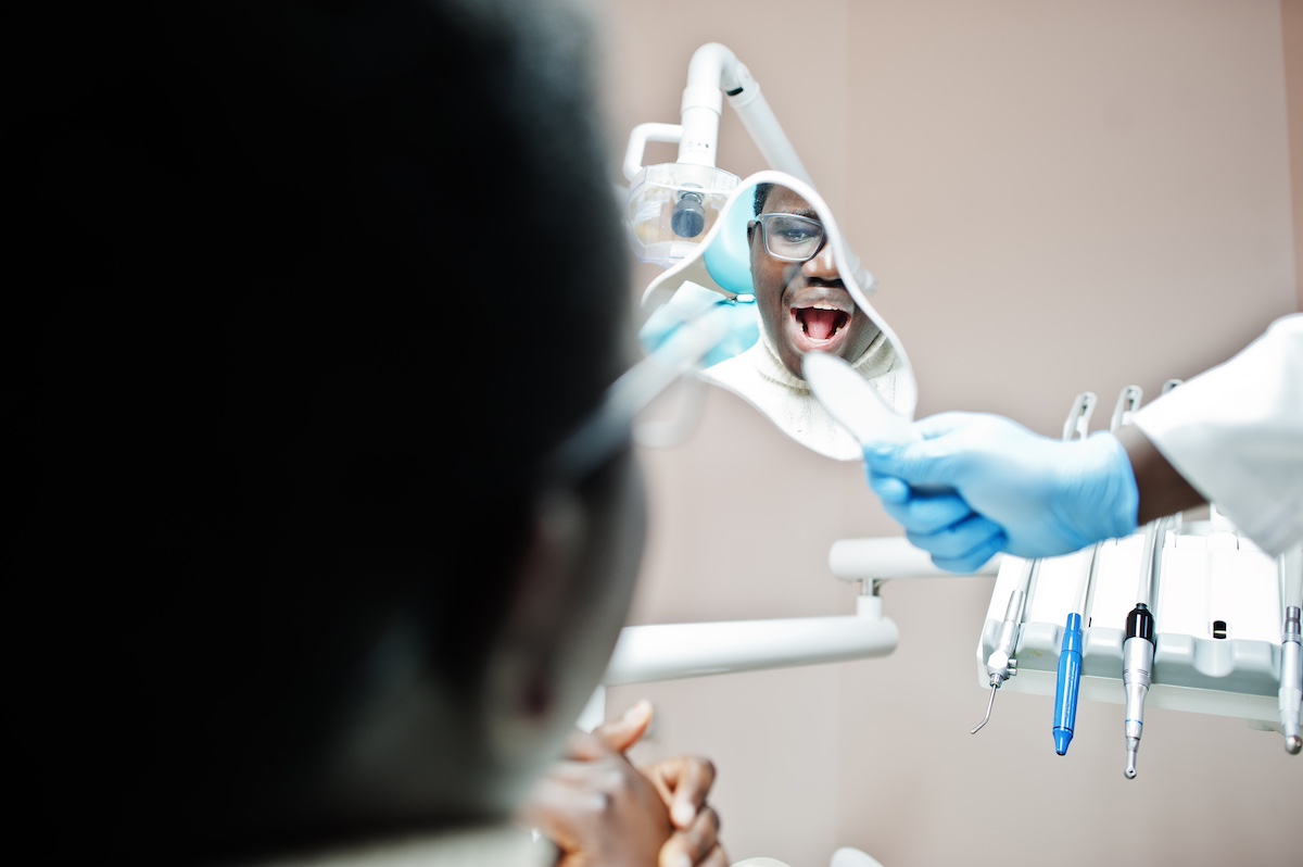 Choosing the Right Dentist